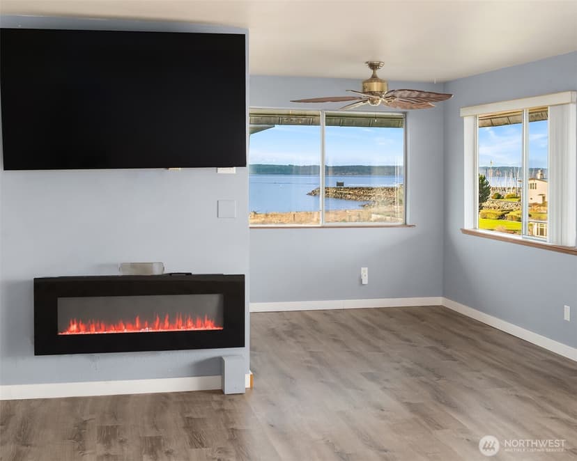 Property photo for 23003 Marine View Drive S #B301, Des Moines photo 8