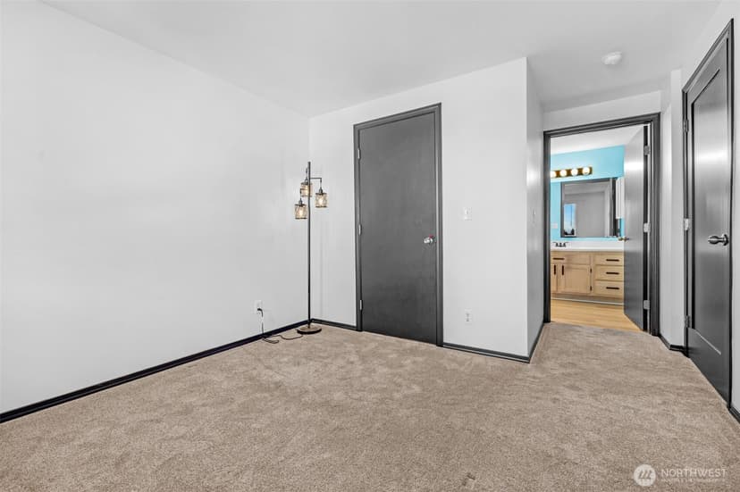 Property photo for 1001 W Casino Road #A303, Everett photo 10