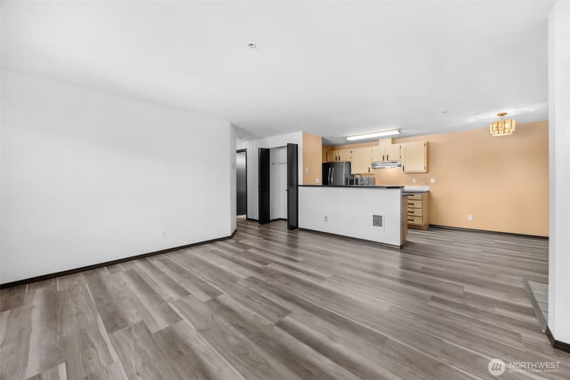 Property photo for 1001 W Casino Road #A303, Everett photo 4