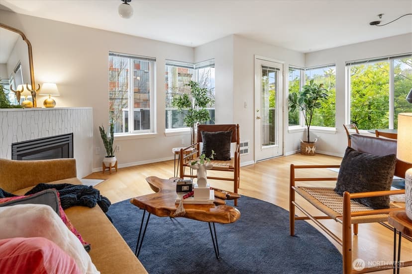 Property photo for 2024 NW 57th Street #201, Seattle