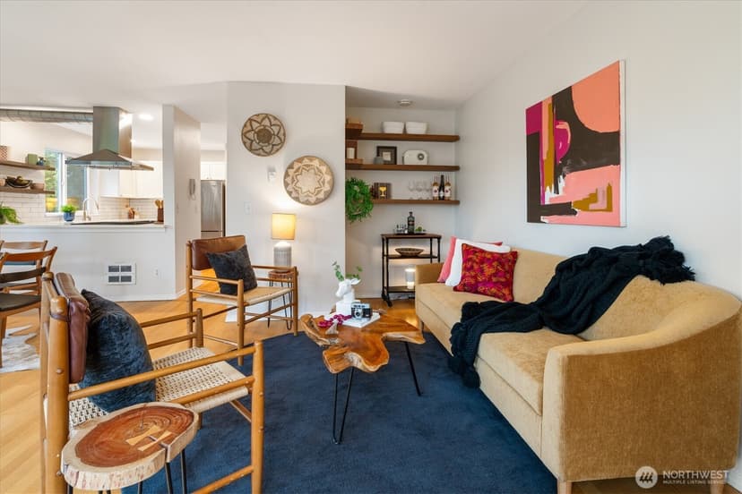 Property photo for 2024 NW 57th Street #201, Seattle photo 4