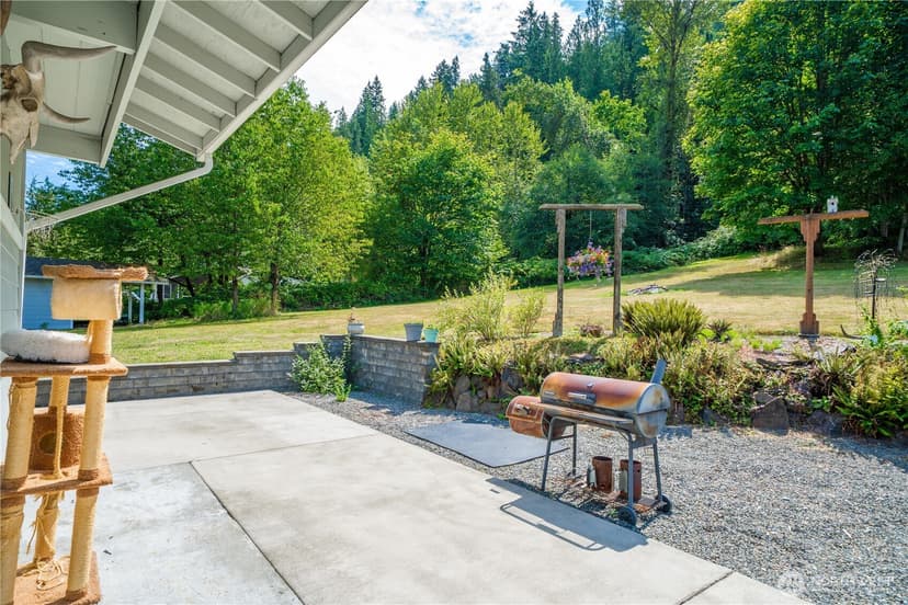 Property photo for 18201 Renton Maple Valley Road SE, Maple Valley photo 21