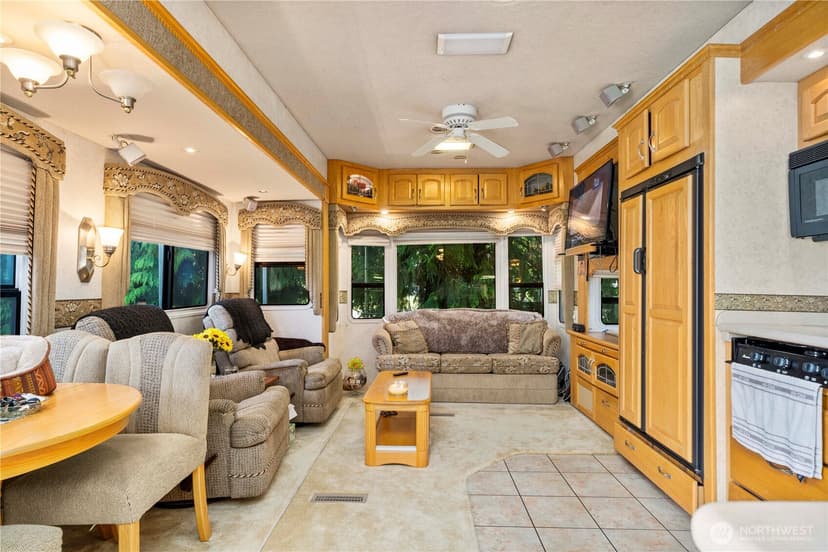 Property photo for 18201 Renton Maple Valley Road SE, Maple Valley photo 35