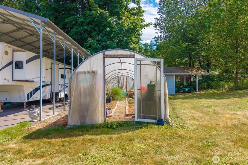 Property photo for 18201 Renton Maple Valley Road SE, Maple Valley photo 23