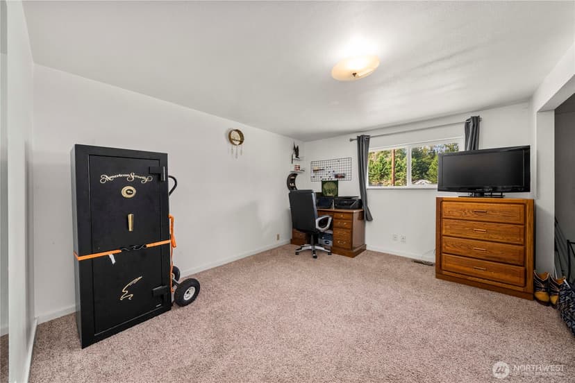 Property photo for 18201 Renton Maple Valley Road SE, Maple Valley photo 15