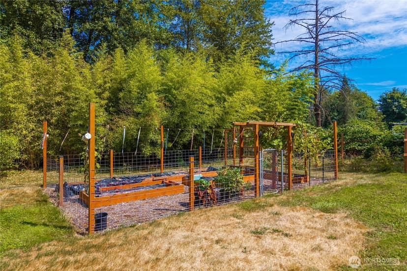 Property photo for 18201 Renton Maple Valley Road SE, Maple Valley photo 22