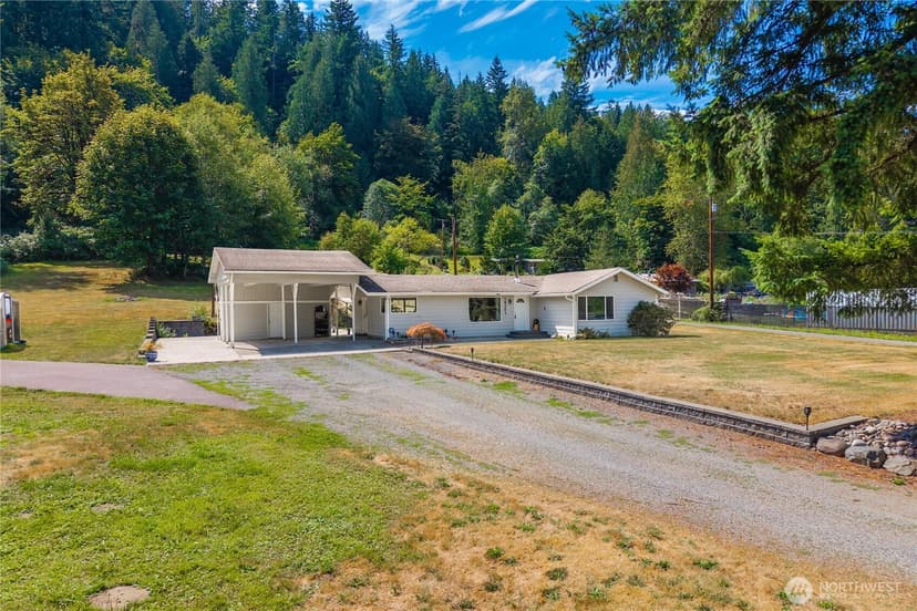 Property photo for 18201 Renton Maple Valley Road SE, Maple Valley photo 2