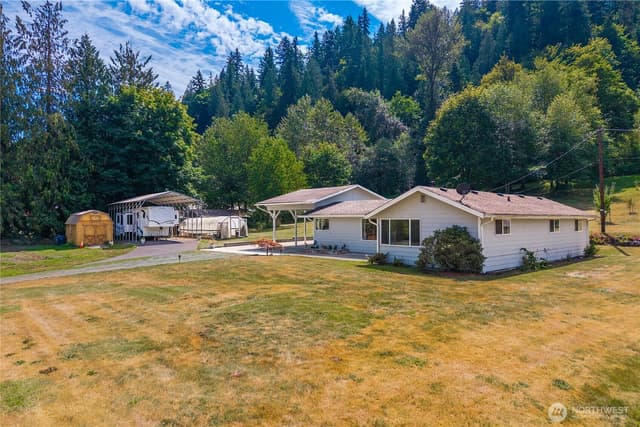Property photo for 18201 Renton Maple Valley Road SE, Maple Valley photo 4