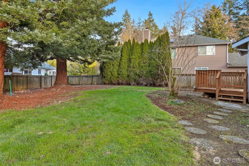 Property photo for 4007 119th Place SE, Everett photo 34