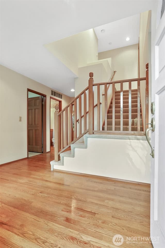 Property photo for 4007 119th Place SE, Everett photo 3