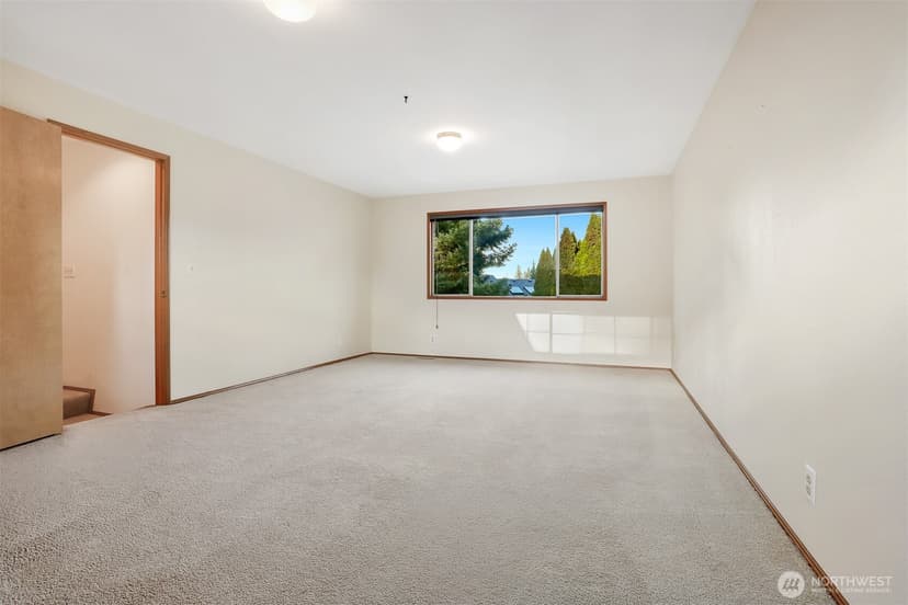 Property photo for 4007 119th Place SE, Everett photo 17