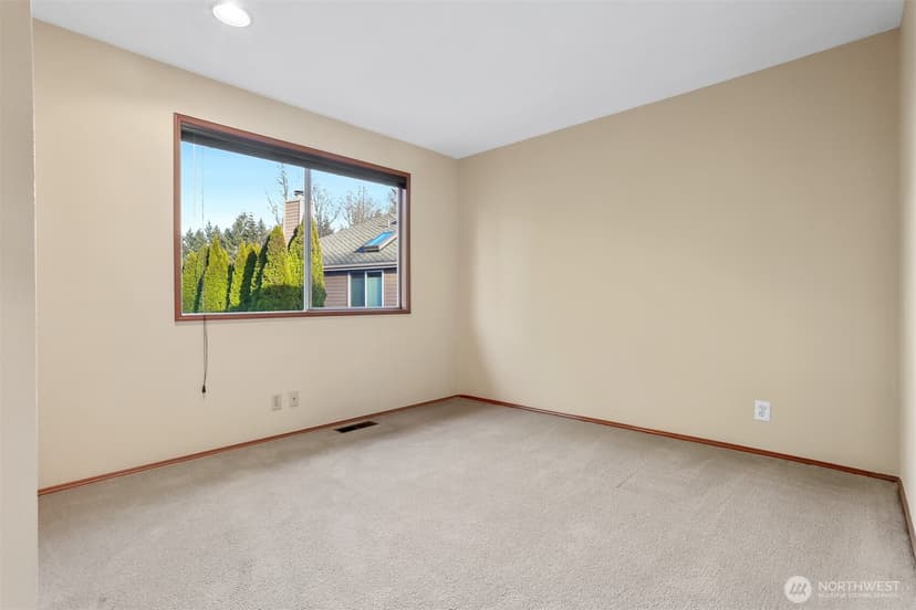 Property photo for 4007 119th Place SE, Everett photo 30