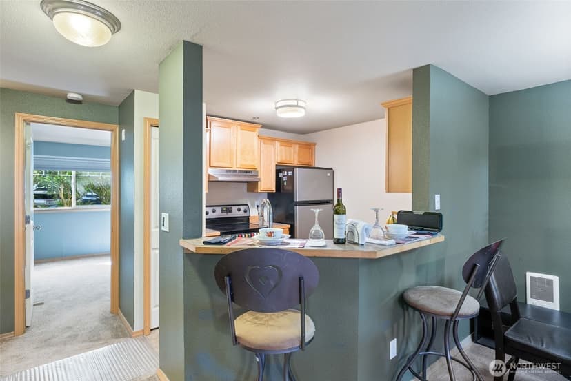 Property photo for 11527 Highway 99 #B103, Everett photo 9