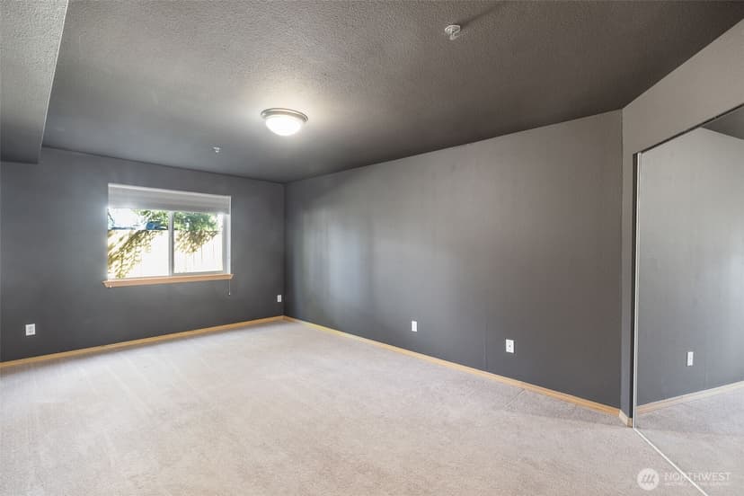 Property photo for 11527 Highway 99 #B103, Everett photo 18