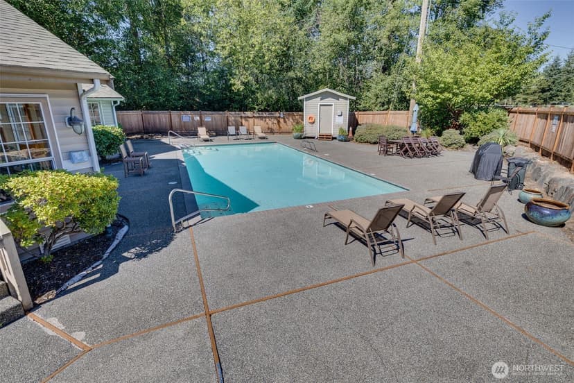 Property photo for 11527 Highway 99 #B103, Everett photo 32