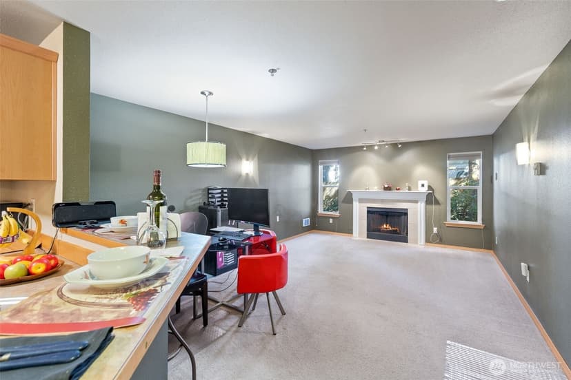 Property photo for 11527 Highway 99 #B103, Everett photo 8