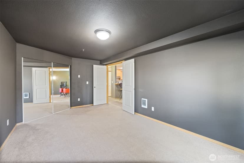 Property photo for 11527 Highway 99 #B103, Everett photo 19