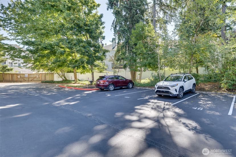 Property photo for 11527 Highway 99 #B103, Everett photo 22