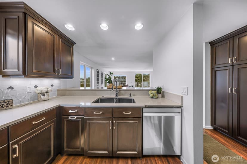 Property photo for 3228 21st Avenue W #300, Seattle photo 7