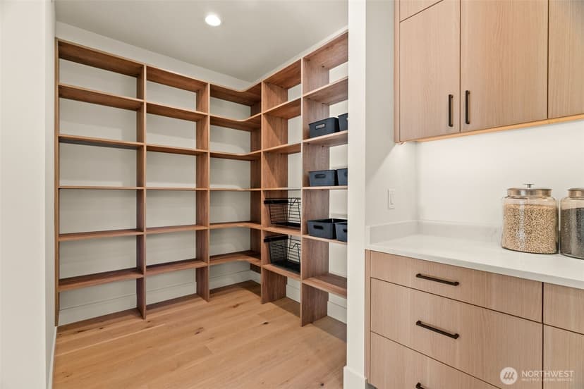 Property photo for 4028 138th Avenue SE, Bellevue photo 16