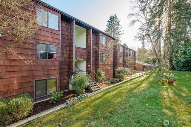 Property photo for 2316 NE 89th Street #2316, Seattle photo 3