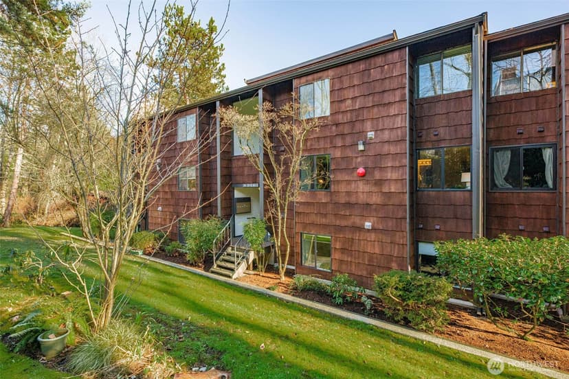 Property photo for 2316 NE 89th Street #2316, Seattle photo 2