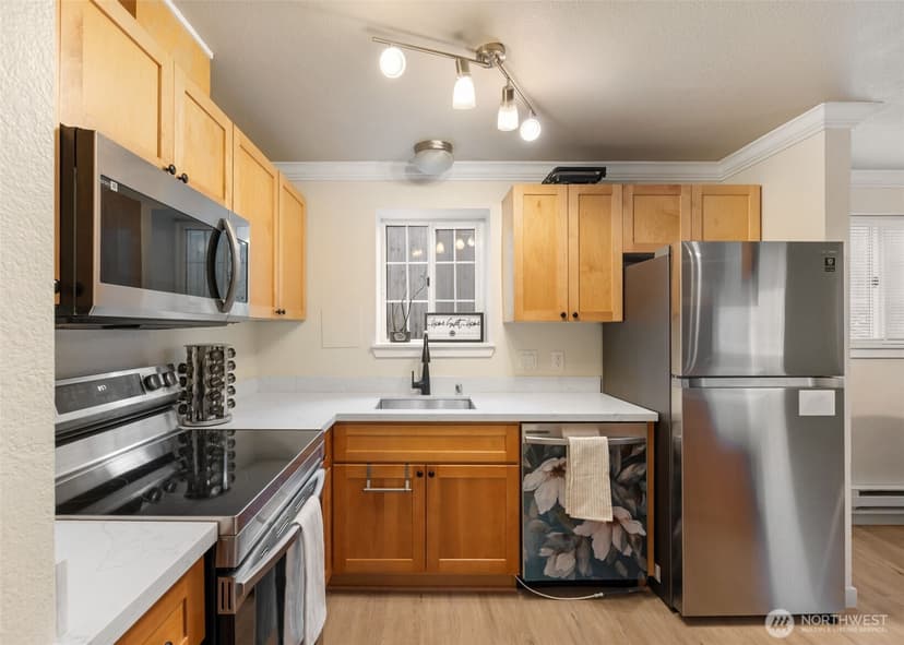 Property photo for 23410 18th Ave S #G101, Des Moines photo 6