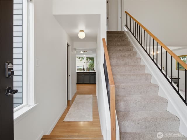 Property photo for 12741 SE 279th Court, Kent photo 3