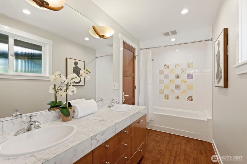 Property photo for 9712 50th Avenue SW, Seattle photo 21