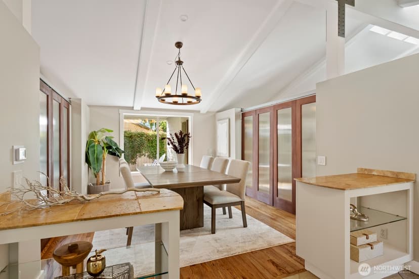 Property photo for 9712 50th Avenue SW, Seattle photo 10