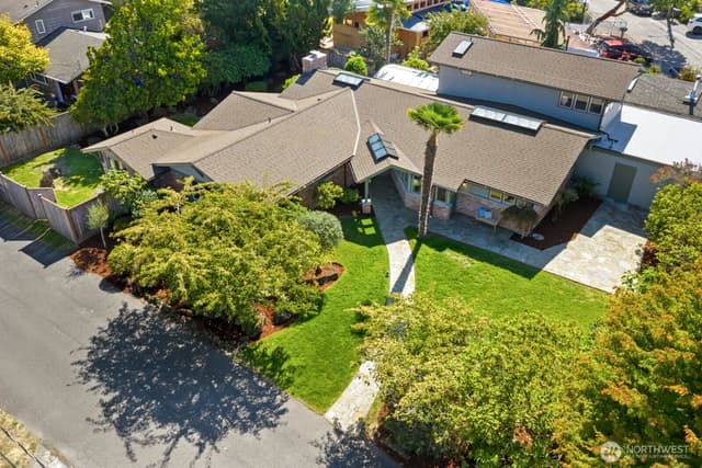 Property photo for 9712 50th Avenue SW, Seattle photo 2
