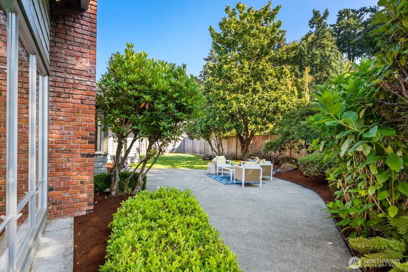 Property photo for 9712 50th Avenue SW, Seattle photo 37