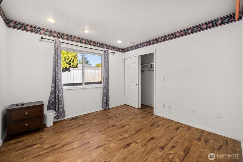 Property photo for 1233 S Geiger St, Tacoma photo 12