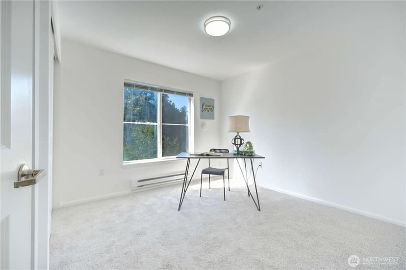 Property photo for 1729 12th Avenue S #201, Seattle photo 9