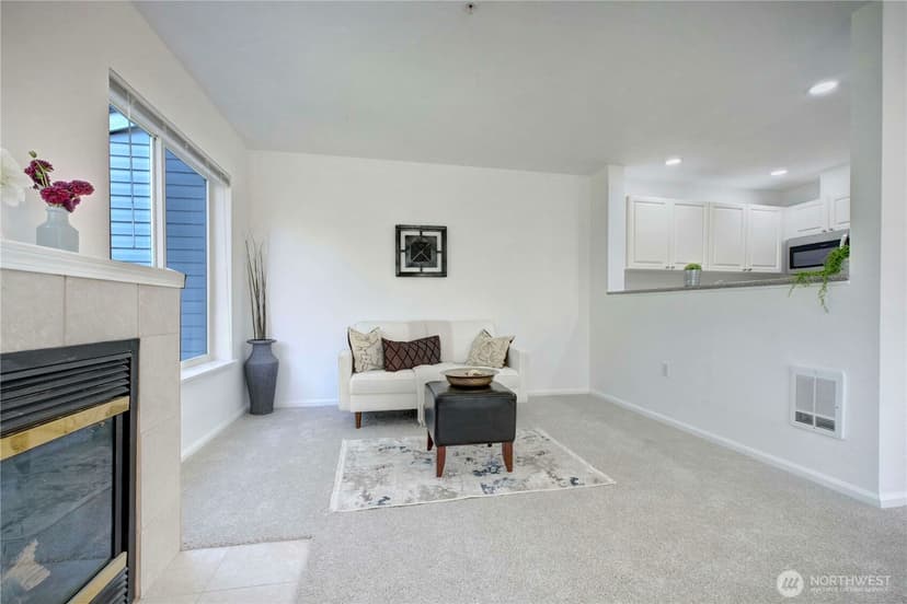 Property photo for 1729 12th Avenue S #201, Seattle photo 18