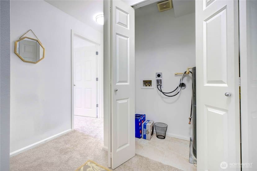 Property photo for 1729 12th Avenue S #201, Seattle photo 22