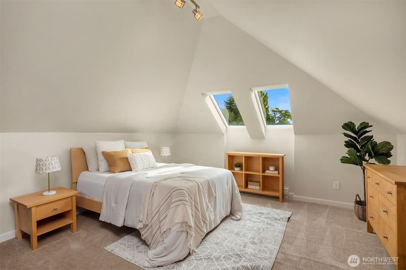 Property photo for 402 W Galer Street, Seattle photo 18