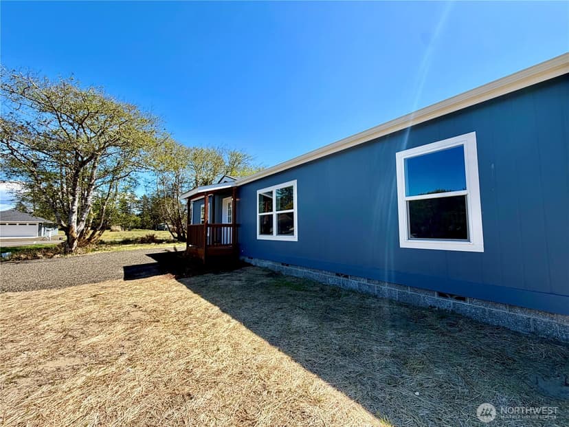 Property photo for 299 Octopus Avenue NE, Ocean Shores photo 35
