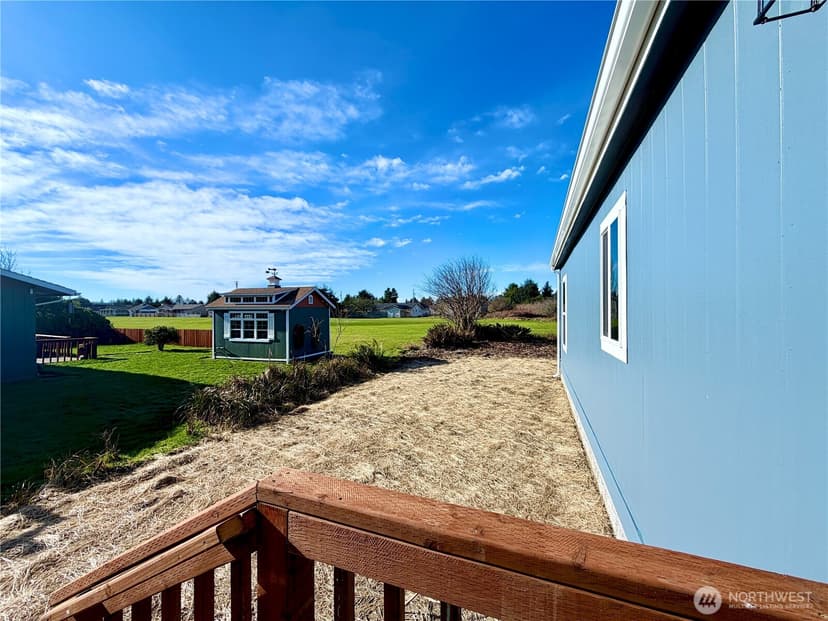 Property photo for 299 Octopus Avenue NE, Ocean Shores photo 31