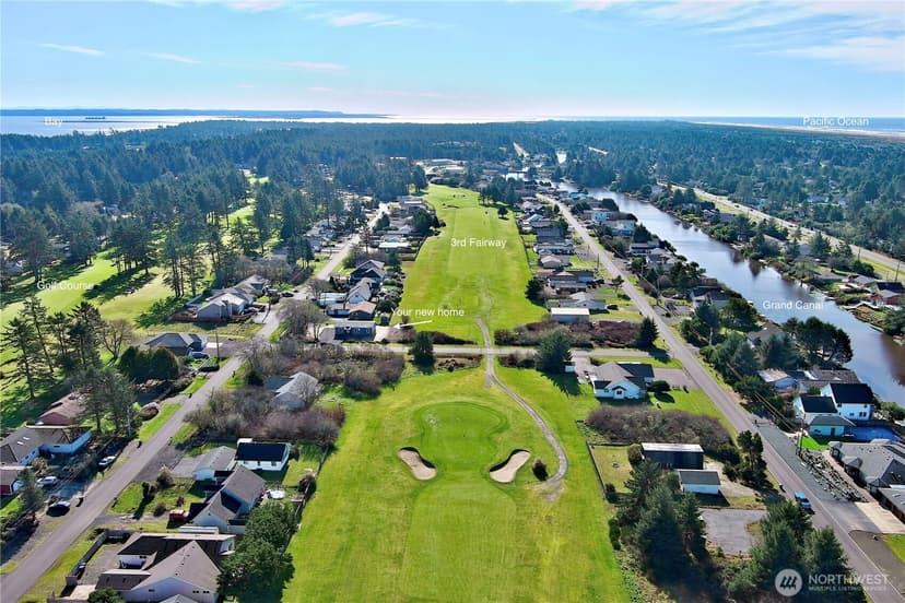 Property photo for 299 Octopus Avenue NE, Ocean Shores photo 3