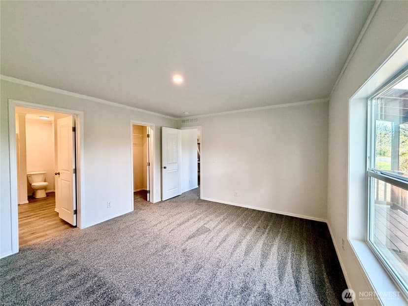 Property photo for 299 Octopus Avenue NE, Ocean Shores photo 18