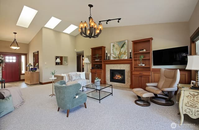 Property photo for 2471 Soundview Drive, Langley photo 5
