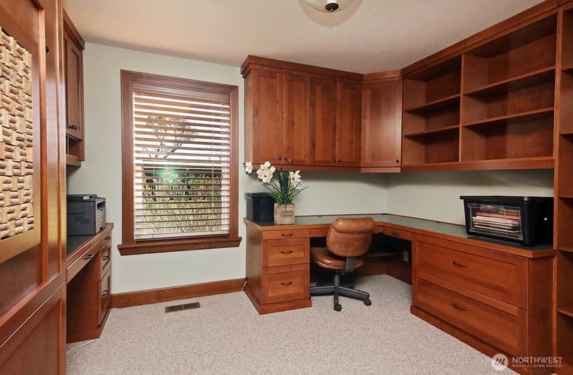 Property photo for 2471 Soundview Drive, Langley photo 18