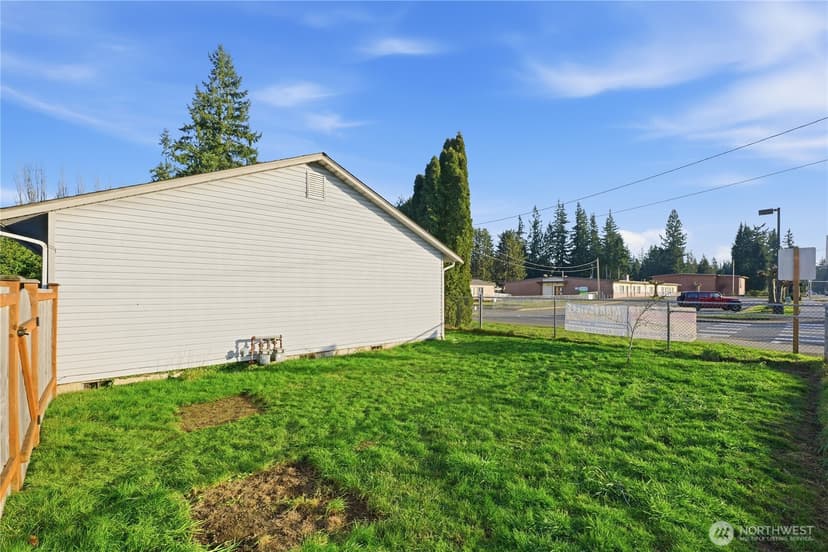 Property photo for 13631 51st Avenue NE #A, Marysville photo 17
