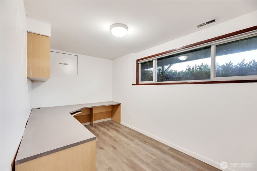 Property photo for 28833 11th Avenue S, Federal Way photo 27