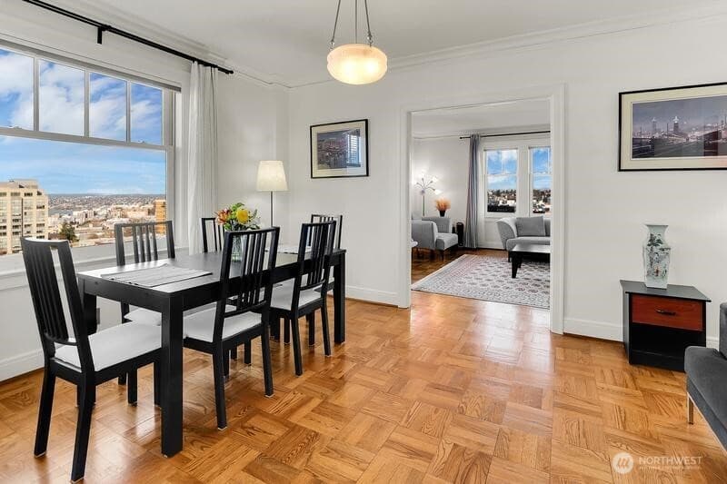 Property photo for 1017 Minor Avenue #1303, Seattle photo 6