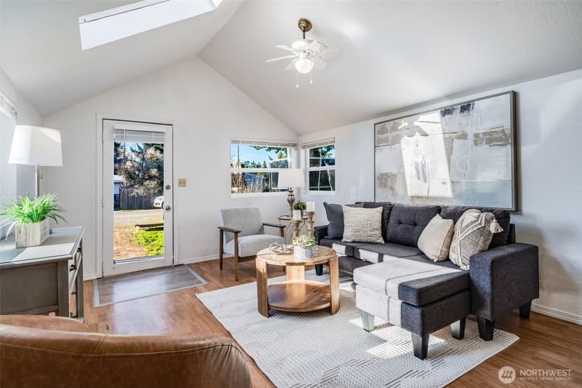 Property photo for 12406 2nd Place SW, Seattle