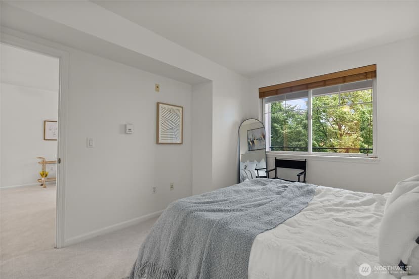 Property photo for 1525 NW 57th Street #303, Seattle photo 14