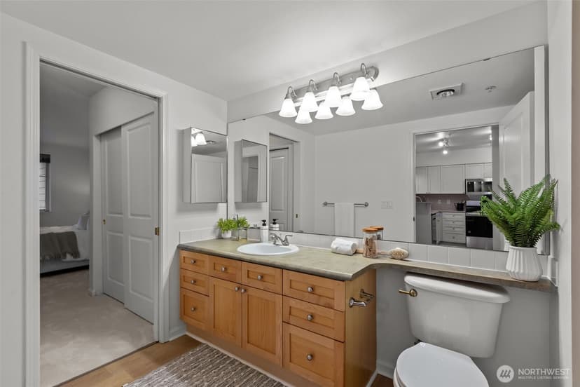 Property photo for 1525 NW 57th Street #303, Seattle photo 11