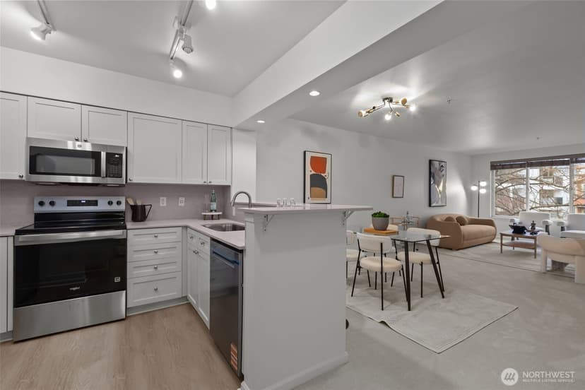 Property photo for 1525 NW 57th Street #303, Seattle photo 10